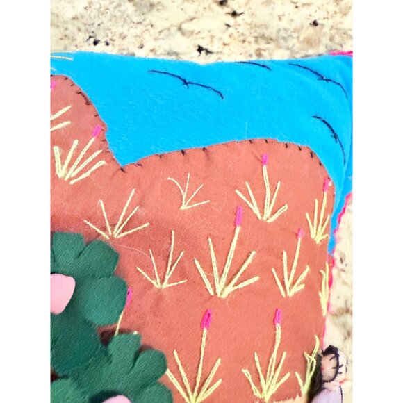 Handmade Peruvian Aspiralla Folk art 3D Embroidered Pillow Whimsical Landscape - Picture 7 of 13